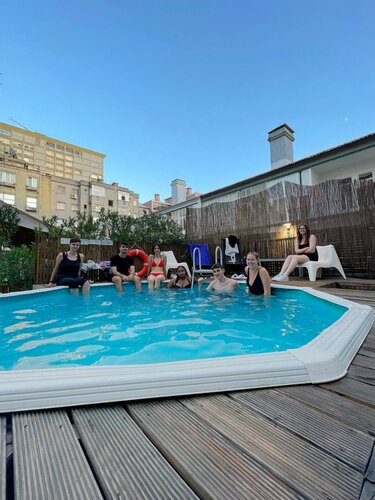 WOT Nomad Social, Забронировать Хостел Отели Лиссабона с бассейном, рядом с Фонд Culturgest, Бассейн