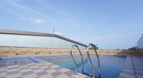 Hotel Newline Orchid, Varaa Hotelli Hotellit Guruvayur uima-altaalla, Uima-allas