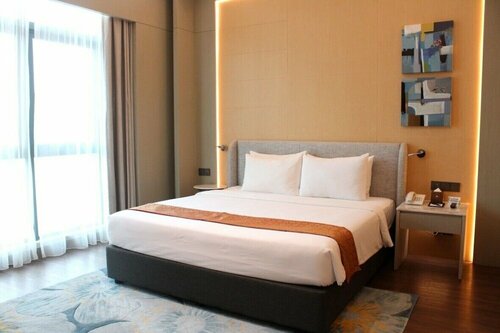 M World Hotel, Забронировать Отель Бандар Утама Петалинг-Джая