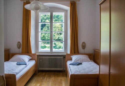 Gästehaus St. Georg, Reservar Casa de hóspedes Essing Altmühltal