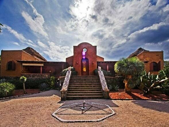 Hostal de la Luz - Spa Holistic Resort