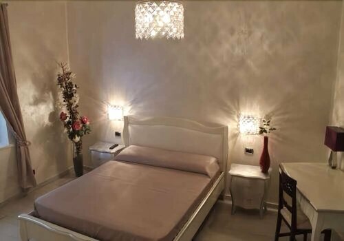B&B SalernoIN, Book Bed and Breakfast Hoteller i Salerno med parkering, Parkering