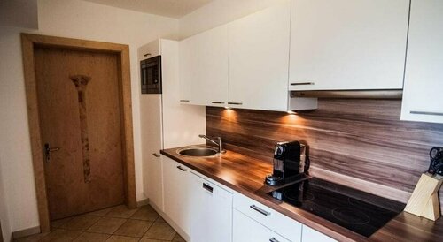 Hotel Garni Mirabell, Boek Hotel Hotels in Tirol met parkeren, Parkeren
