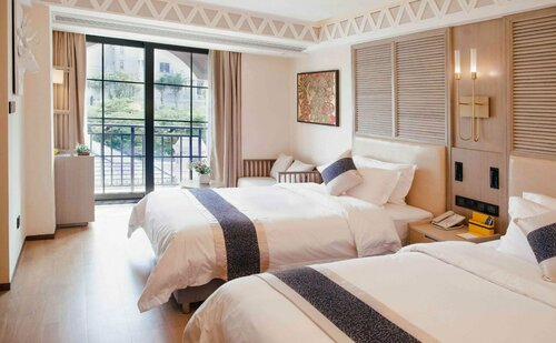 Shenzhen Luwan International Hotel and Resort, Забронировать Курортный отель Отели Шэньчжэнь с парковкой, Парковка
