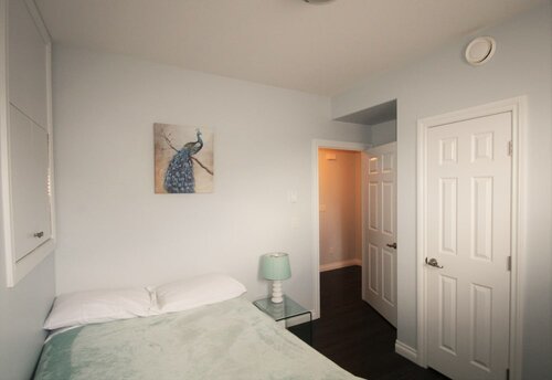 Elegant Suite, Varaa Huoneisto Hotellit Saskatchewan pysäköinnillä, Pysäköinti