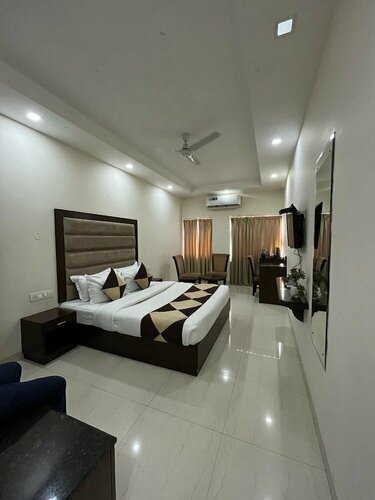 Hotel Park Royal, Reserva ahora Hotel Panchkula Zona Norte