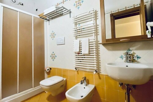 Campagna Waterfalls View Suites, Забронировать Отель Кампанья Кампания