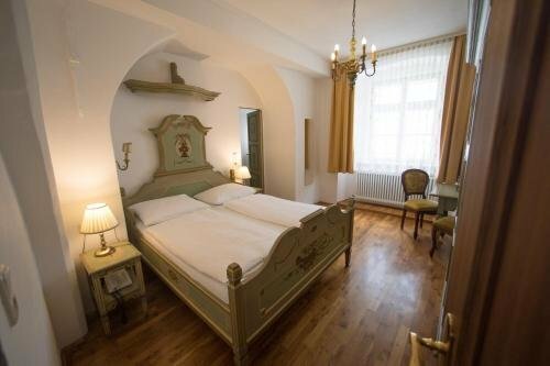 Hotel Wilder Mann, Забронировать Отель Отели Пассау 4 звезды, 4*