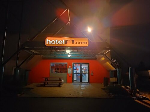 HotelF1 Beauvais