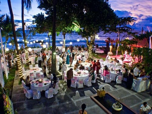 Legong Keraton Beach Hotel, Prenota Hotel Hotel SPA a Bali, SPA