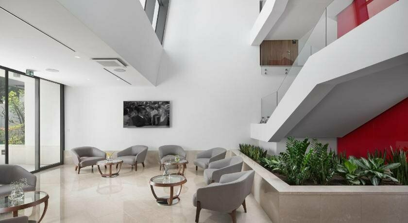 Hotel & Restaurant Milan