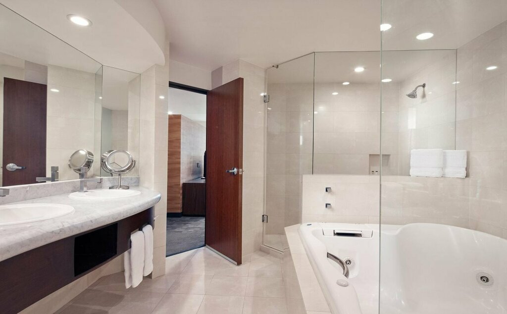 Sheraton Suites Santa Fe