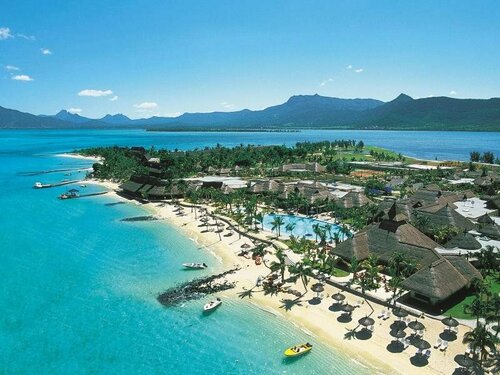 Paradis Beachcomber Golf Resort & Spa, Забронировать Курортный отель Ле-Морн Black River Gorges National Park