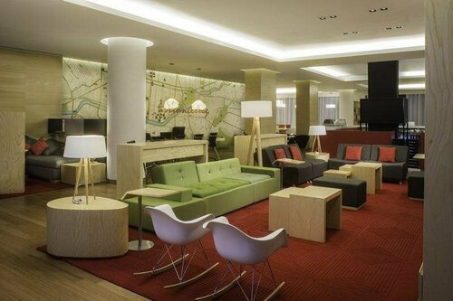 Fiesta Inn Monterrey Valle, Buchen Sie Hotel Garza García 