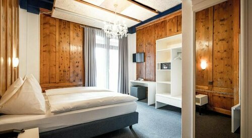 Hotel Ochsen 2, 예약 호텔 다보스 Grisons