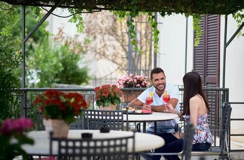 Albergo Chiusarelli, Забронировать Отель Сиена Siena Area, рядом с Церковь Святого Христофора