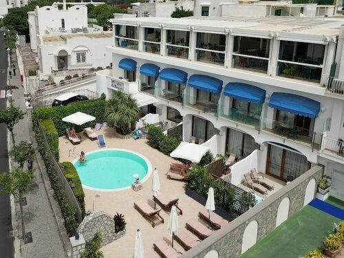 Bougainville Luxury Boutique Hotel, Забронировать Бутик-отель Отели Острова Капри 4 звезды, 4*