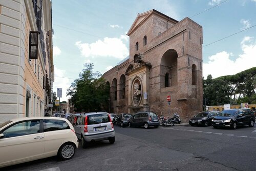 Hotel Golden, Boek Hotel Hotels in Lazio met parkeren, Parkeren