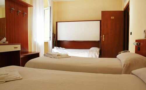 Hotel Mary, Забронировать Отель Специя Итальянская Ривьера