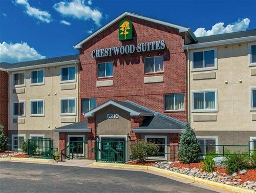 InTown Suites Extended Stay Colorado Springs, Забронировать Отель Колорадо-Спрингс Колорадо, рядом с UCHealth Grandview Hospital