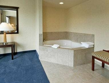 Wingate by Wyndham Bridgeport Clarksburg, Buchen Sie Hotel Bridgeport 