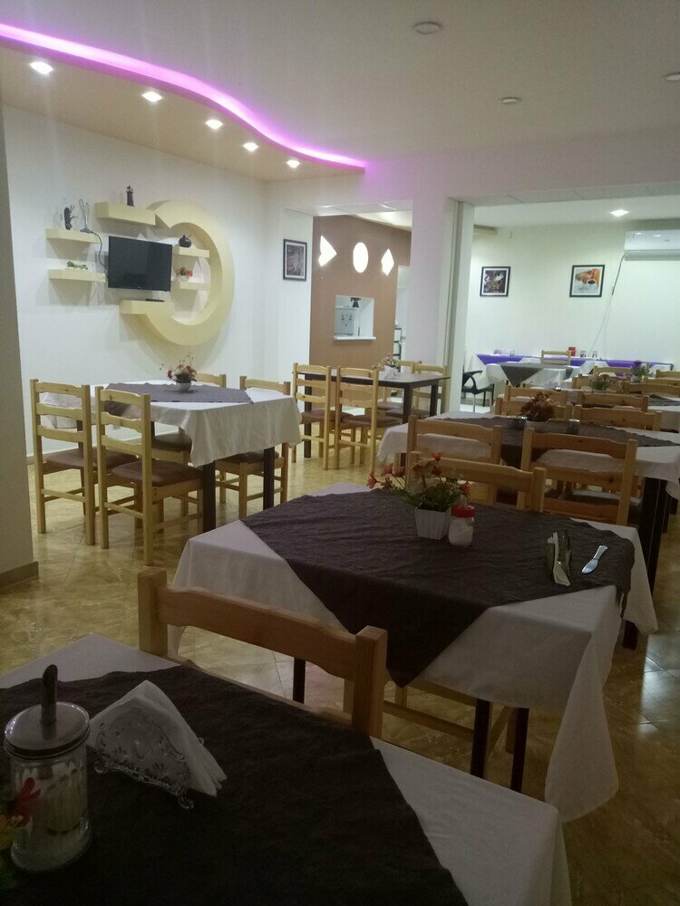 Hotel Remes