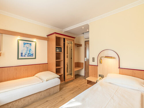 Parkhotel Crombach, Book Hotel Rosenheim Chiemgau