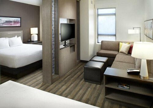 Hyatt House Pittsburgh-South Side, Забронировать Отель Отели Питтсбурга с парковкой, рядом с UPMC Montefiore, Парковка