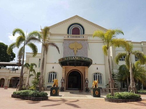 Erawan Phangnga Hotel, Natai Beach, Забронировать Отель Отели Кхоклой 4 звезды, 4*