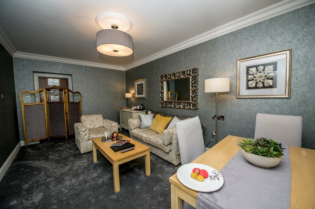 White Horse Hotel