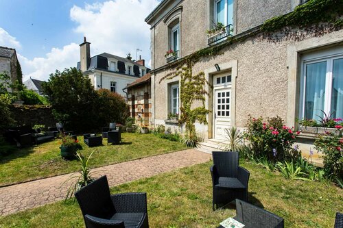Logis Hôtel de La Mère Hamard, Забронировать Отель Тур 