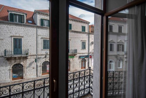 Hotel Platani, Забронировать Отель Требине Республика Сербская
