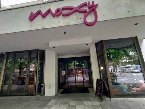Moxy Belgrade, Забронировать Отель Врачар Белград
