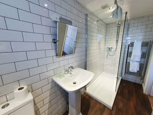 Holmwood House Hotel, Book Hotel 4-stjernede hoteller i Merseyside, 4*