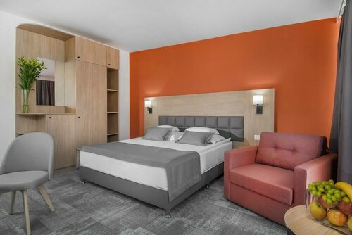 Hotel Split Inn by President, Забронировать Отель Бизнес-отели Сплитско-Далматинской жупания, 4* 5*
