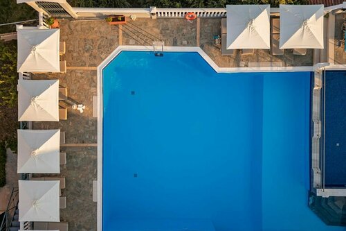 Hotel Athena, Забронировать Отель Коккари Самос