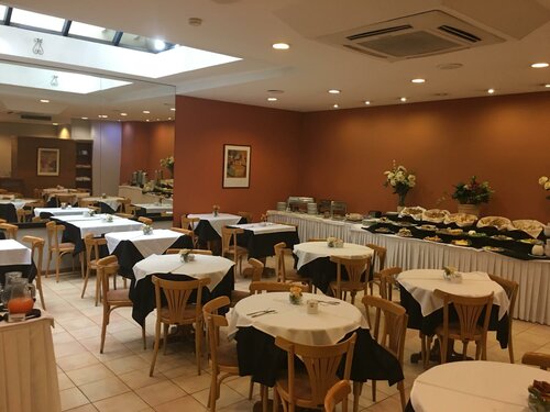 Crystal Palace Hotel, Prenota Hotel Hotel a Montevideo con colazione, vicino a Oceanside Boulevard, Colazione
