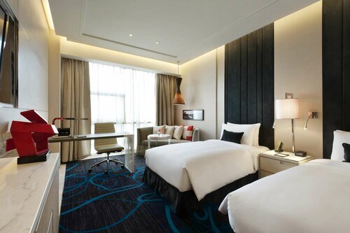 Hilton Xi'an High-tech Zone, Забронировать Отель Отели Янта с бассейном, Бассейн