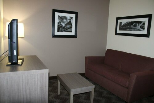 Quality Suites, Забронировать Отель Индианаполис Индиана