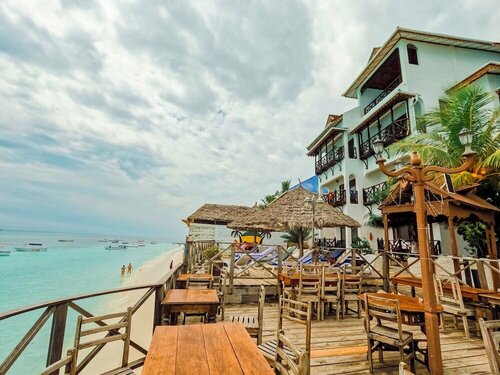 Langi Langi Beach Bungalows, Rezervovat Hotel Zanzibar hotely s bazénem, Bazén