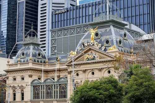 The Victoria Hotel Melbourne, Rezerwuj Hotel Hotele w Melbourne z Basenem, Basen