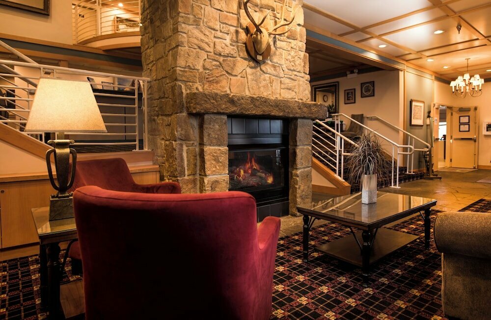 The Landing Hotel & Restaurant
