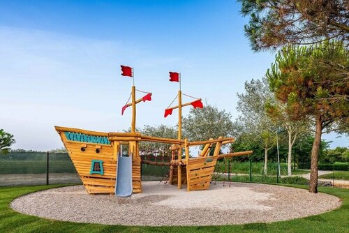 Pareus Beach Resort, Забронировать Отель Отели Каорле с парковкой, Парковка