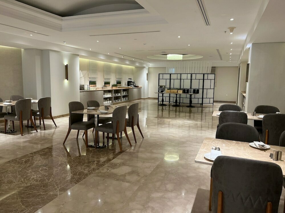 Gloria Hotel & Suites Doha