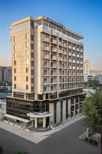 Doubletree By Hilton Addis Ababa Airport, Rezervovat Hotel Hotely v Addis Abeba s parkováním, Parkování