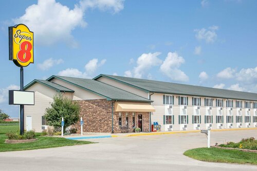 Super 8 by Wyndham Mt Pleasant, Book Hotel Mount Pleasant Iowa