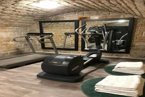 Hotel Le Rocroy, Забронировать Отель Отели Парижа с парковкой, рядом с Marche Saint Quentin, Парковка
