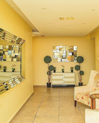 Iris Hotel, Rezerwuj Hotel Abudża Bwari