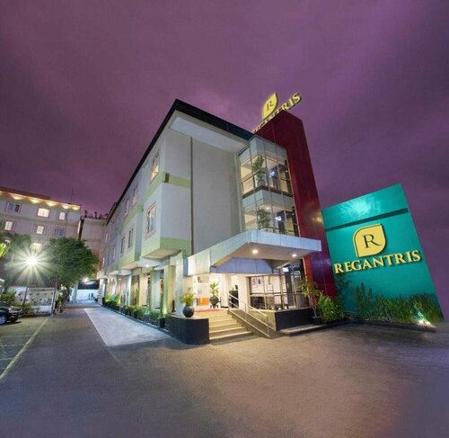 Grage Ramayana Hotel, Book Hotel Yogyakarta hoteller med pool, Swimmingpool