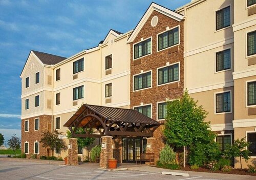 Staybridge Suites Davenport, 예약 호텔 베텐도프 Quad Cities